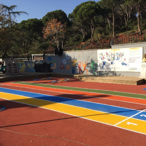 Dökme Kauçuk Zemin